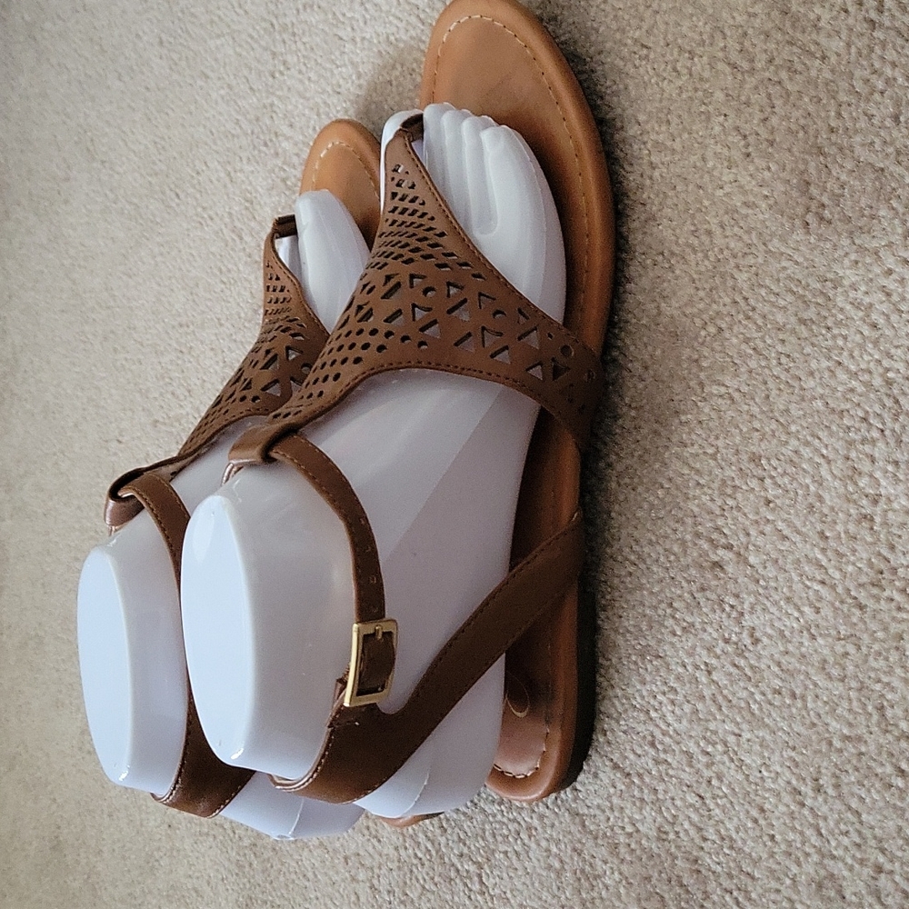 Jessica Simpson Gladiator Sandals - Picture 4 of 11